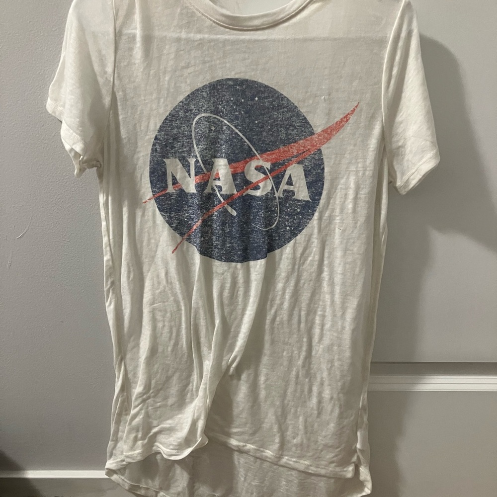 Zoe + Liv White Graphic Tee